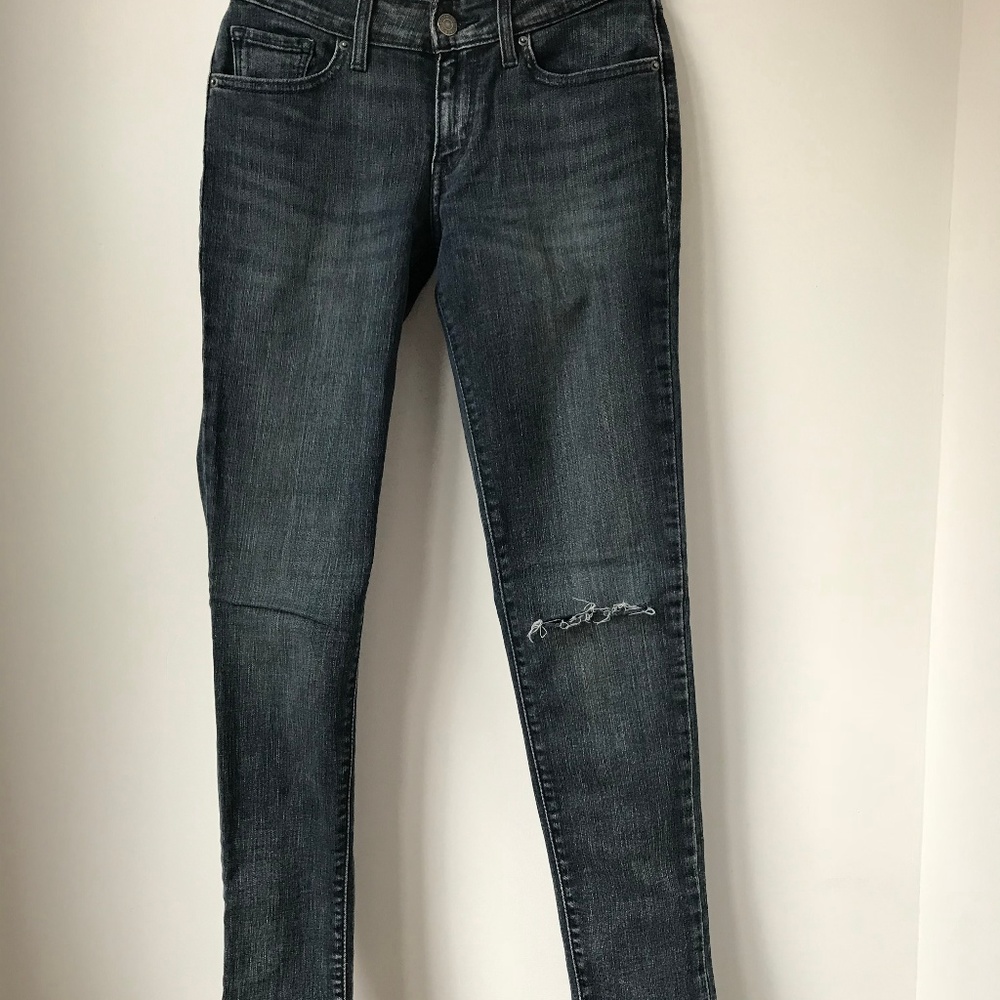 Levi's 711 Stretch Skinny Jeans in Washed Denim S